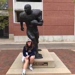 Meet your Posher, Madison